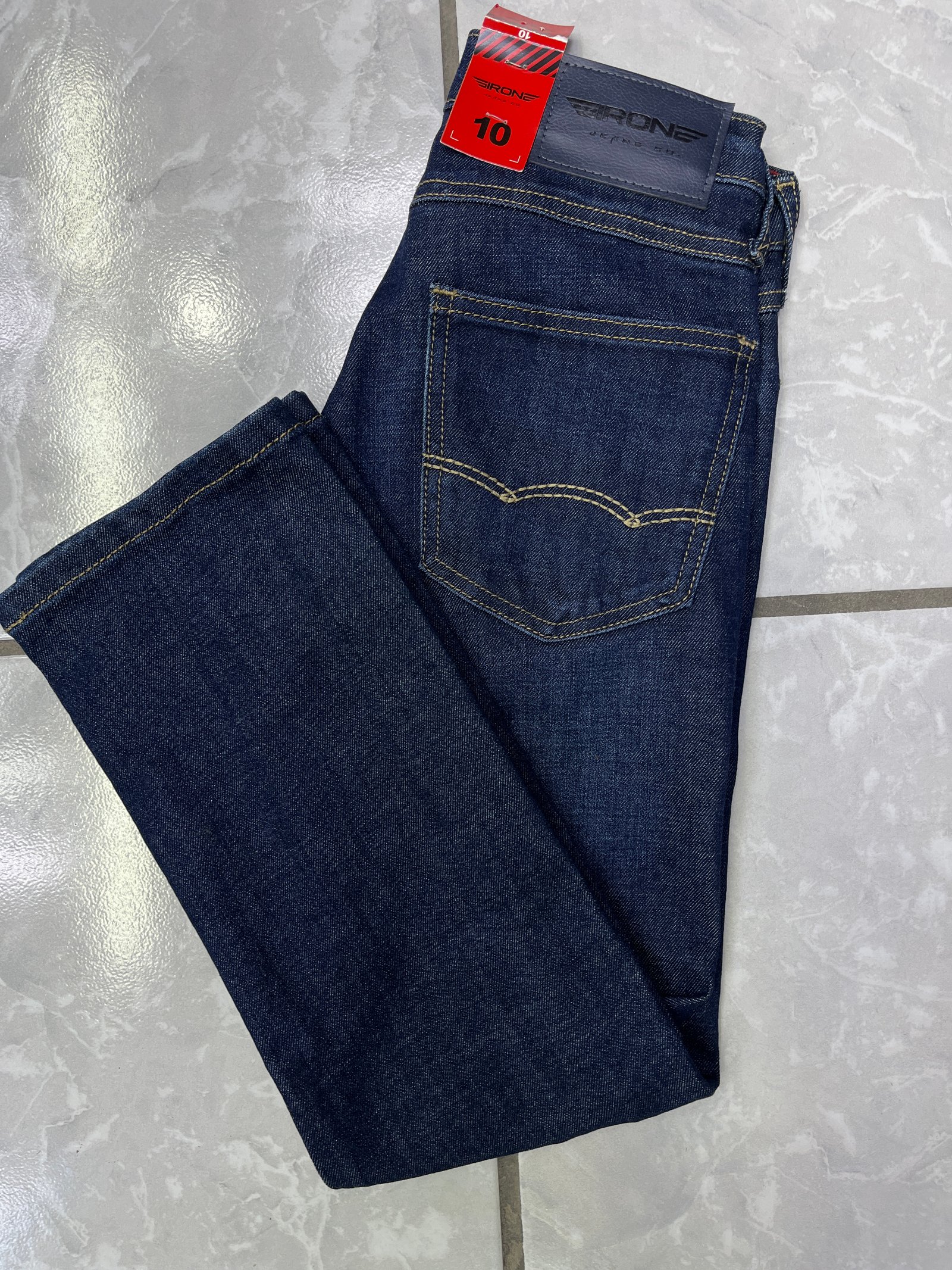 Pantalón Rasgado